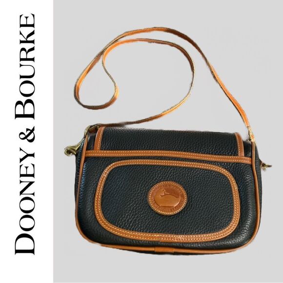 Dooney & Bourke USA AWL R69 Porthole Clutch from Horseshoe Collection 1980’s - Picture 2 of 3